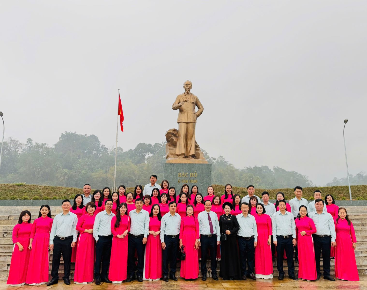Ảnh tập thể Trường